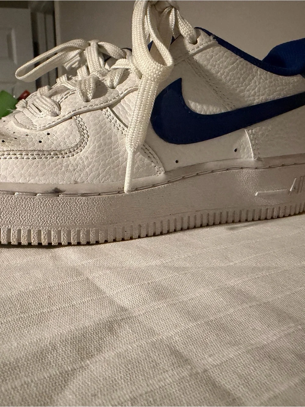 Kids Nike Air Force 1 Low GS - White/Deep Royal Blue Swoosh